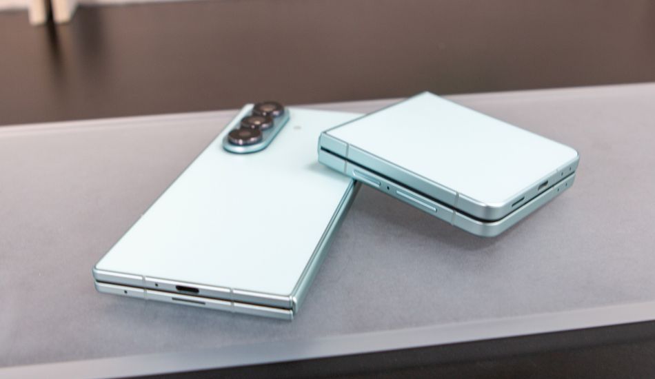 Samsung Téléphone Tri-Pliale